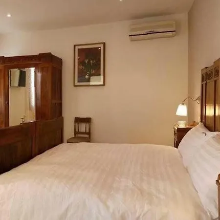 Bed and breakfast Griselda 4*