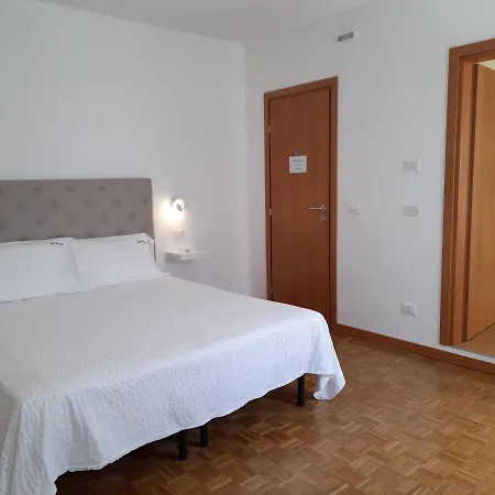 Griselda Bed & Breakfast 3*