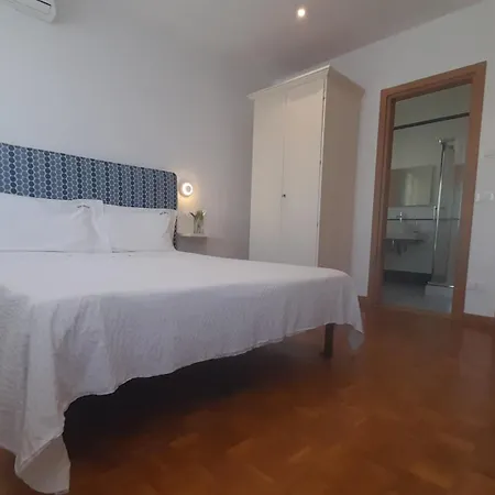 Griselda Bed & Breakfast 3*