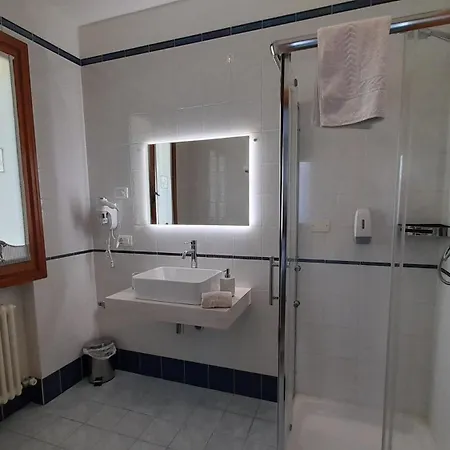 Griselda Bed & Breakfast 3*