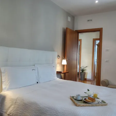 Alojamento de Acomodação e Pequeno-almoço Griselda 3*