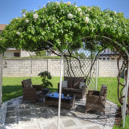 Griselda Couette-café