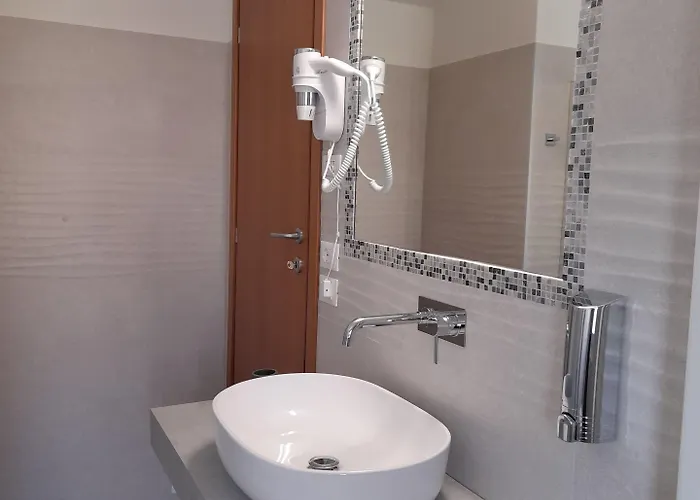 Oda ve Kahvaltı Griselda 4*